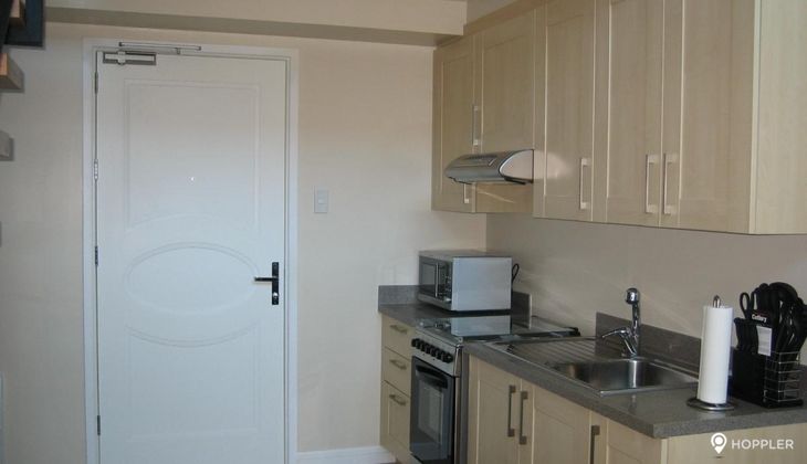 "1BR