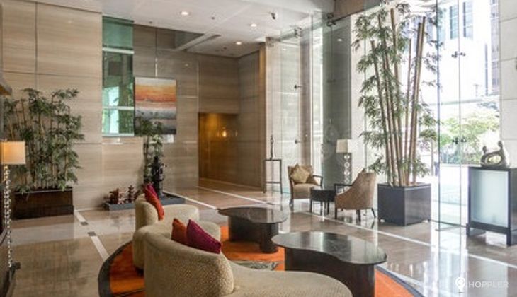 "3BR Condo for Rent in Fraser Place, Salcedo Village, Makati"02