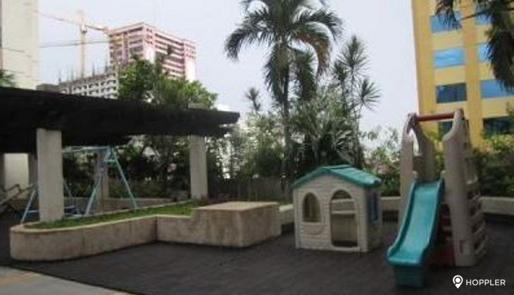 "3BR Condo for Rent in Skyland Plaza, Bel-Air Village, Makati"03