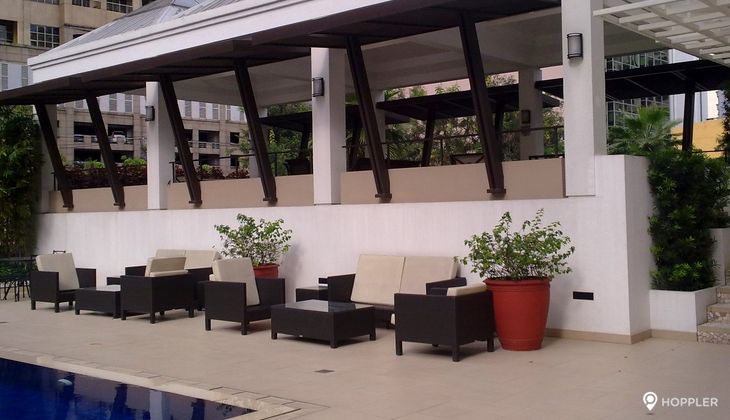 "2BR Condo for Rent in One Salcedo Place, Salcedo Village, Makati"05