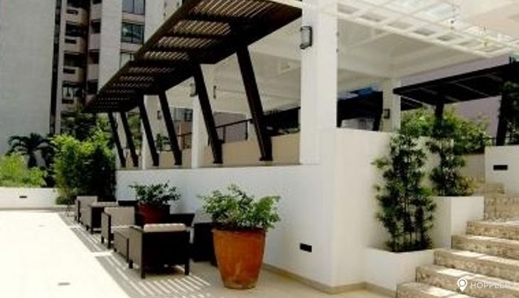 "2BR Condo for Rent in One Salcedo Place, Salcedo Village, Makati"06