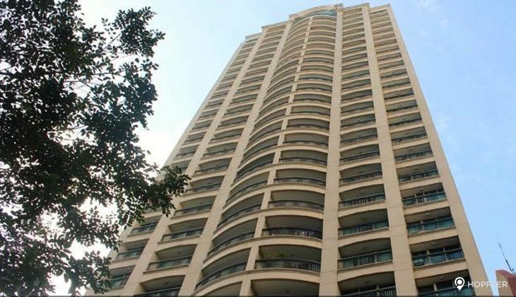 "2BR Condo for Rent in The Frabella 1, Legazpi Village, Makati"03