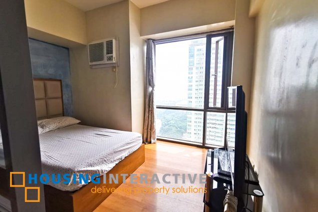 FOR RENT -STUDIO IN ETON BAYPARK MANILA02