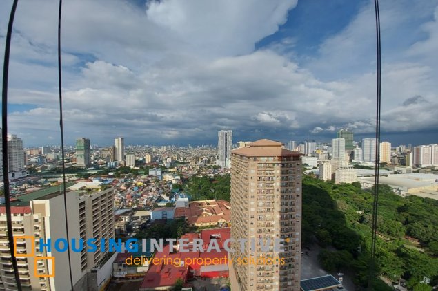 FOR LEASE/SALE 2BR IN ADMIRAL BAYSUITES CONDOMINIUM08