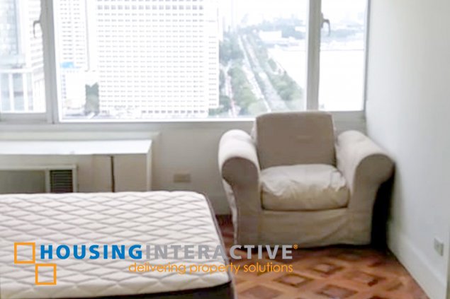 SEMI - FURNISHED 3 BEDROOM UNIT - FOR RENT AT GOLDEN EMPIRE04