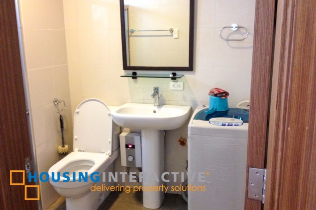 FULLY FURNISHED 1BR UNIT IN ETON BAYPARK MANILA FOR RENT05