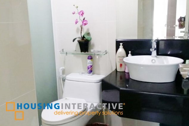 Fully furnished 2BR condo unit for rent in Manila05