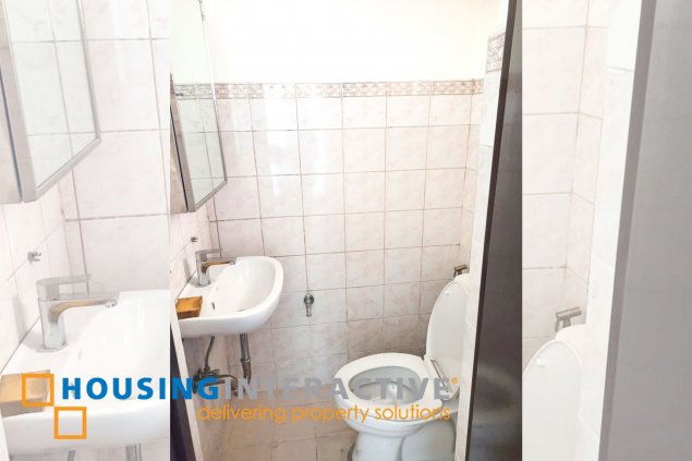 FOR LEASE 2 BEDROOM IN VITO CRUZ  TOWER04