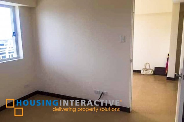 A delightful and palatial 1BR Condominium unit for sale and lease at Torre de Manila04