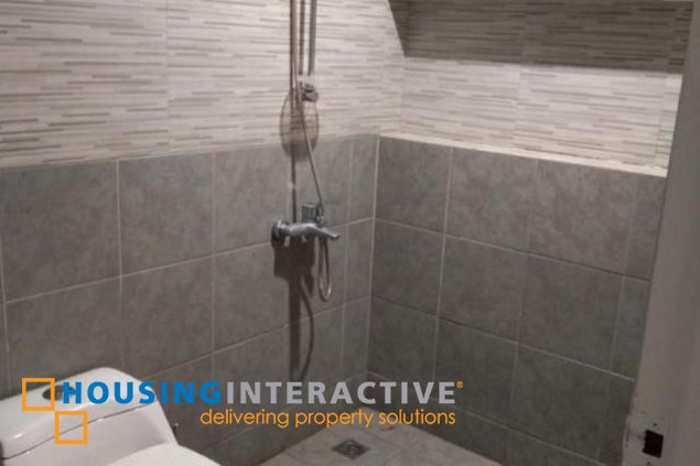 Unfurnished 2 BR Unit For Rent in Legaspi Towers 30010