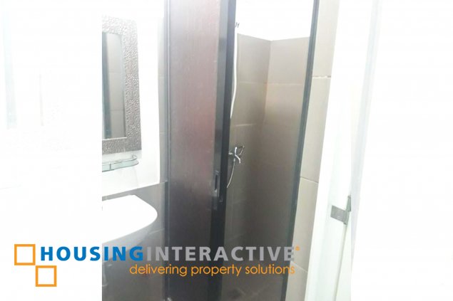 FULLY FURNISHED- 1 BEDROOM UNIT FOR RENT IN MANILA07