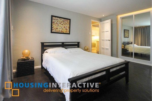 EXQUISITE FULLY FURNISHED 3-BEDROOM UNIT FOR SALE IN LEGASPI TOWERS 30007