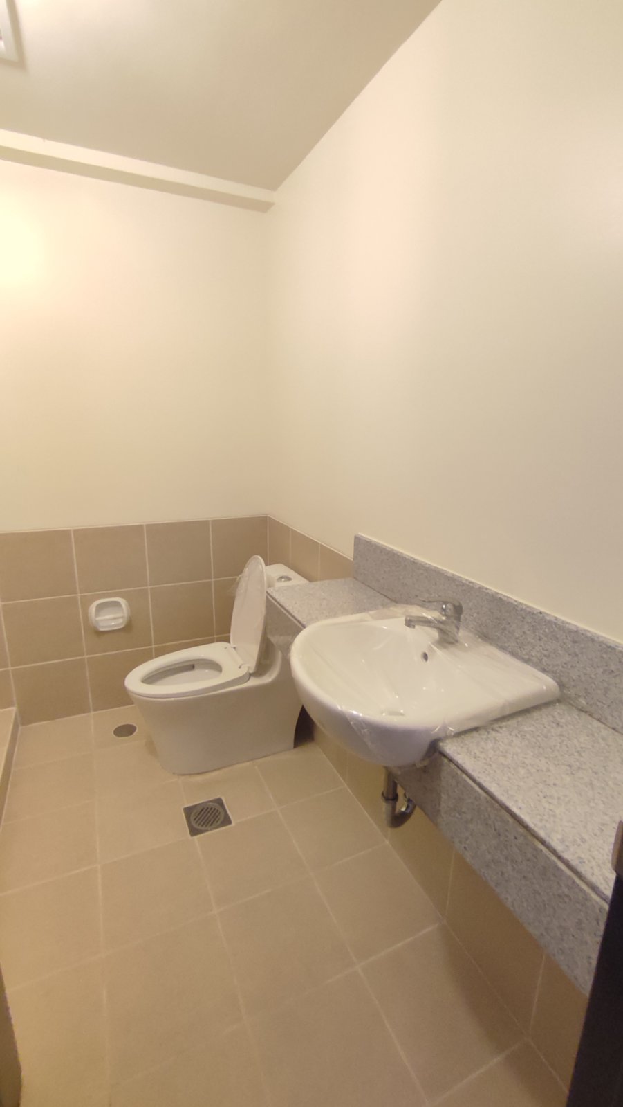 Calathea Place Marantina Bare Unit 2 Bedroom06