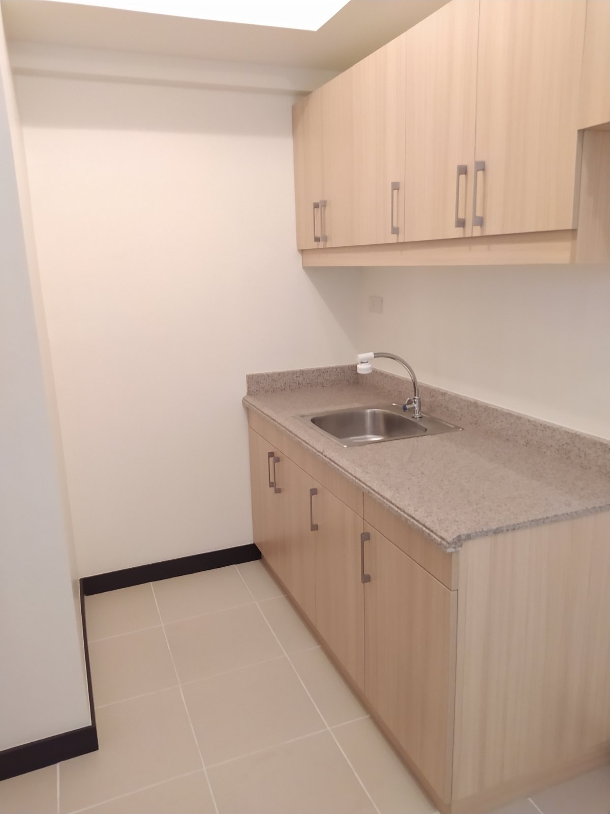 Calathea Place Zebrina Bare Unit 2 Bedroom03