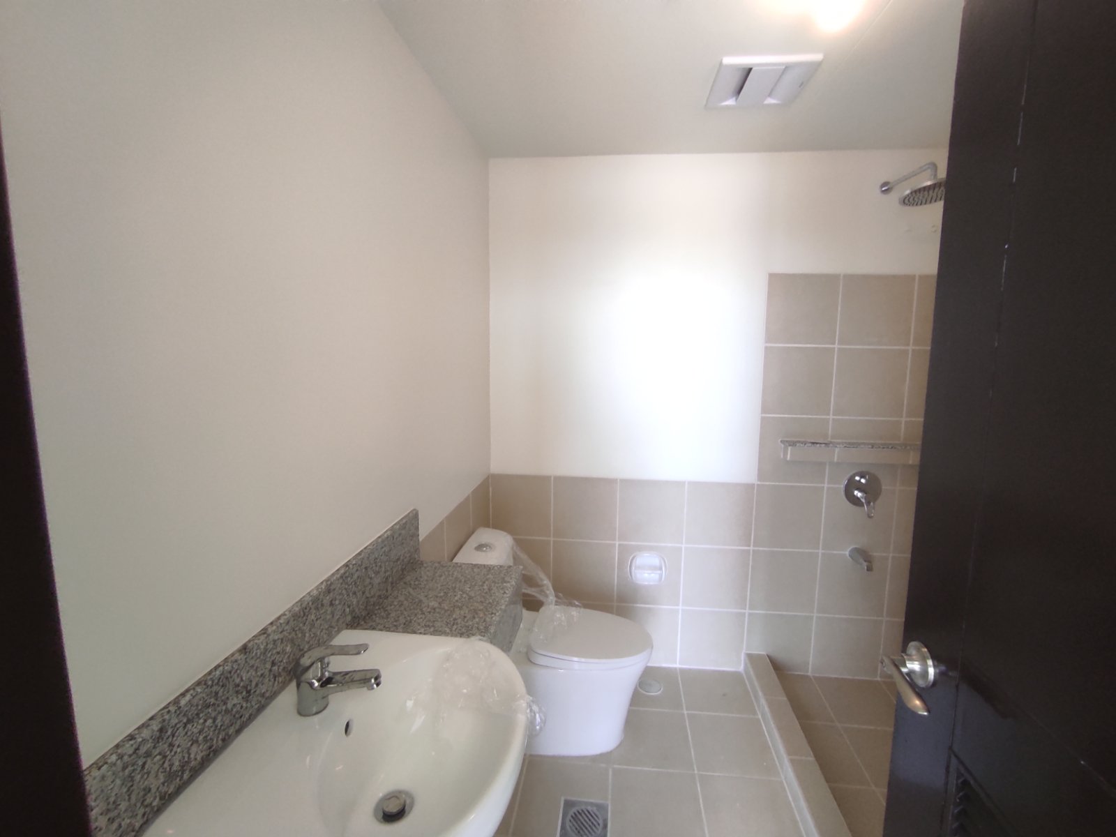 Calathea Place Lavender Bare Unit 2 Bedroom07