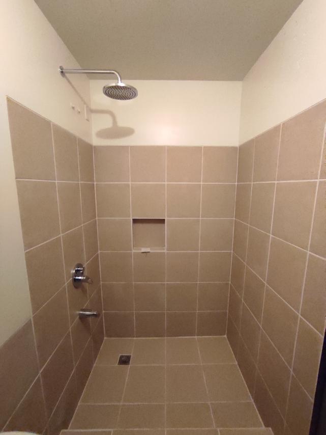 Calathea Place Lavender Bare Unit 1 Bedroom06