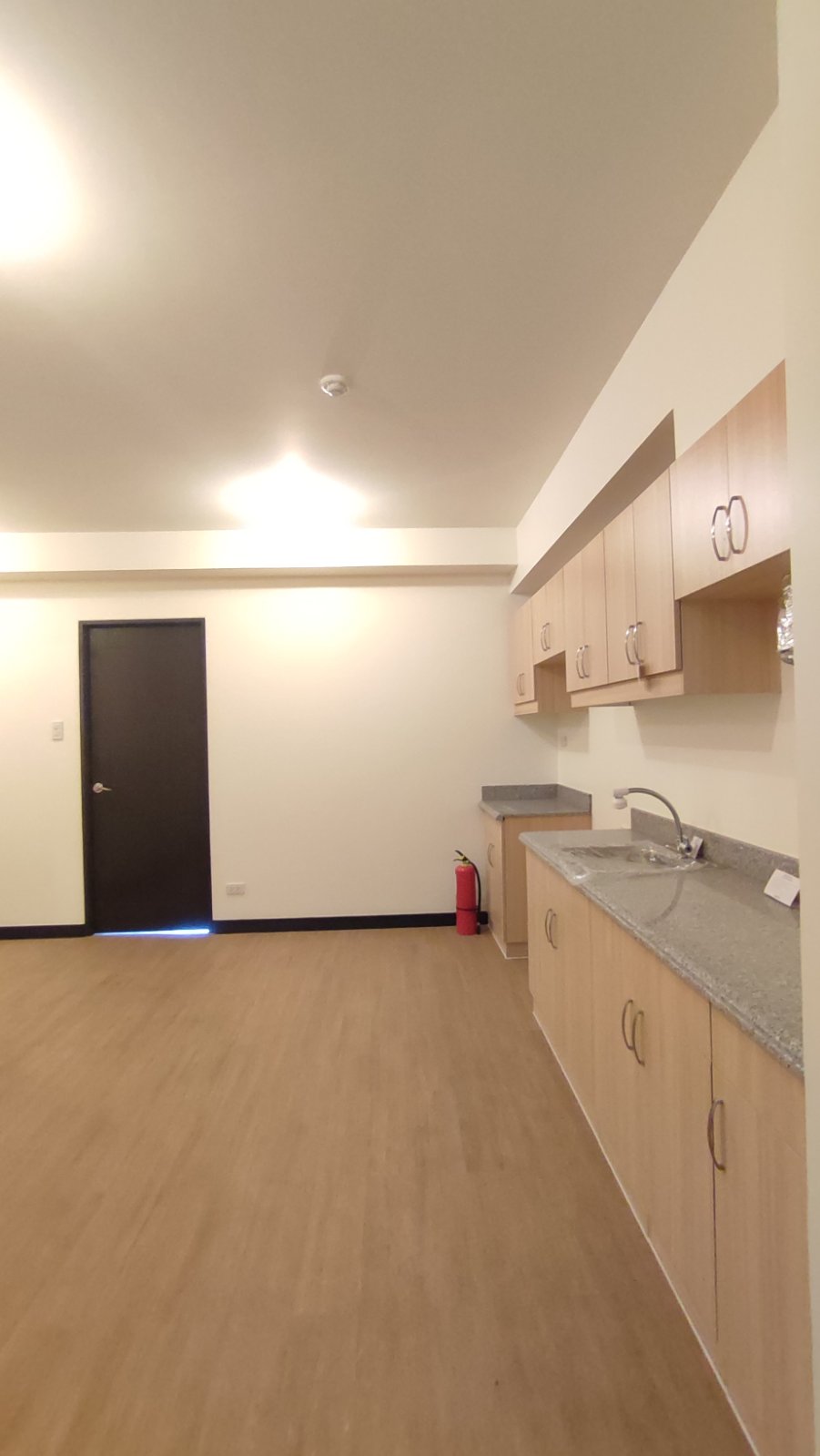 Calathea Place Lavender Bare Unit 1 Bedroom04