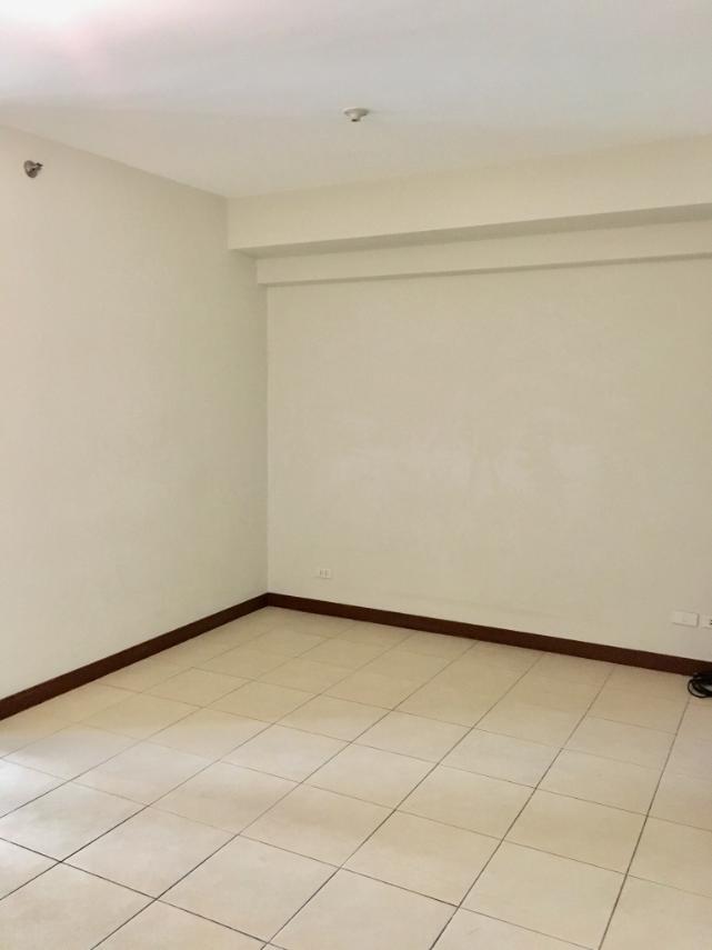 Flair Towers North Tower Bare Unit 2 Bedroom02