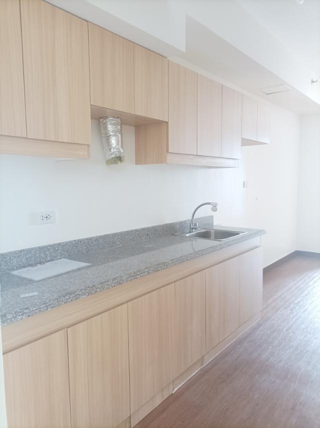 Infina Towers North Tower Bare Unit 1 Bedroom04