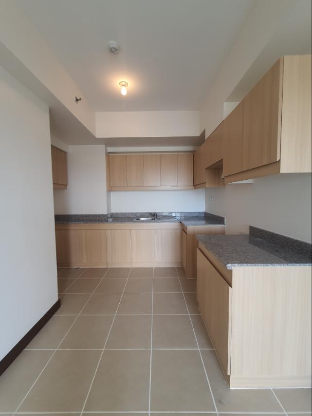 Infina Towers South Tower Bare Unit 3 Bedroom06