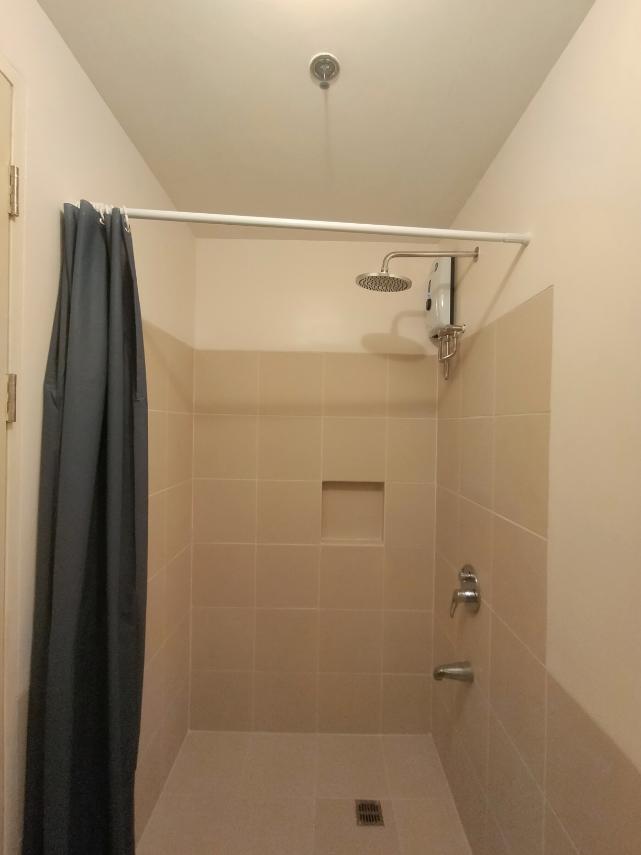 Infina Towers North Tower Semi-furnished 1 Bedroom07