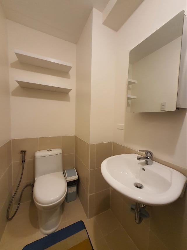 Infina Towers North Tower Semi-furnished 1 Bedroom04