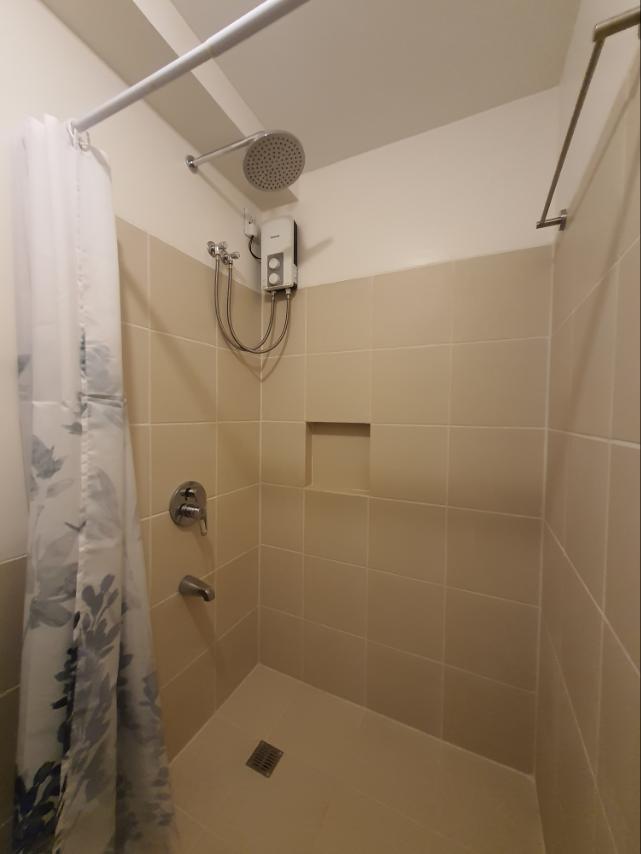 Infina Towers North Tower Semi-furnished 1 Bedroom05