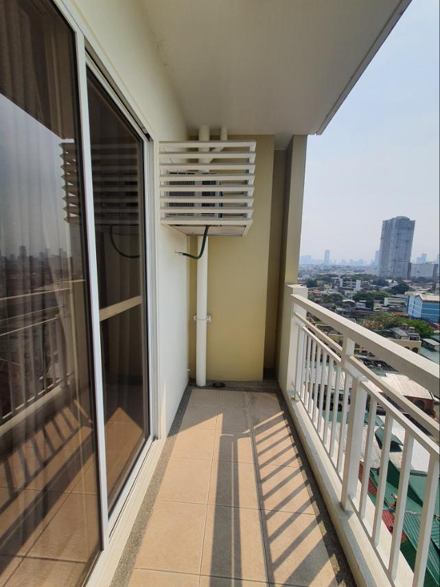 Infina Towers North Tower Semi-furnished 1 Bedroom08