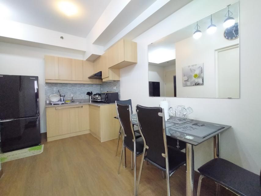 Infina Towers North Tower Fully Furnished 1 Bedroom04