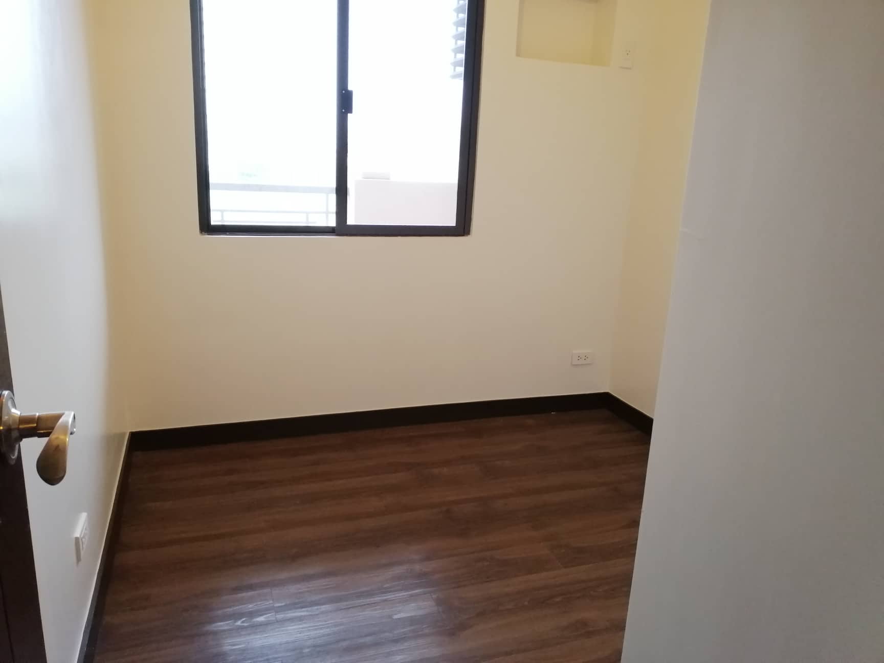 Rhapsody Residences Mandolin Bare Unit 2 Bedroom03