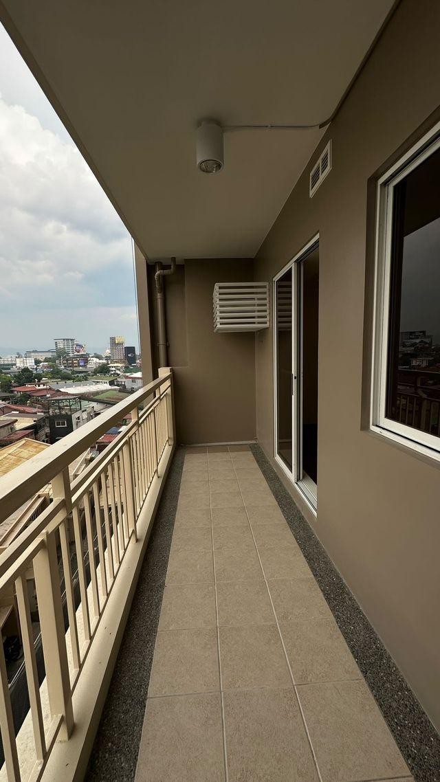 Satori Residences Hacana Bare Unit 2 Bedroom04