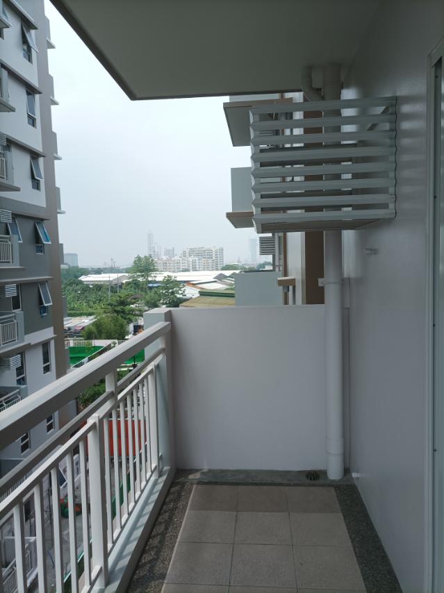 Satori Residences Hacana Bare Unit 1 Bedroom03
