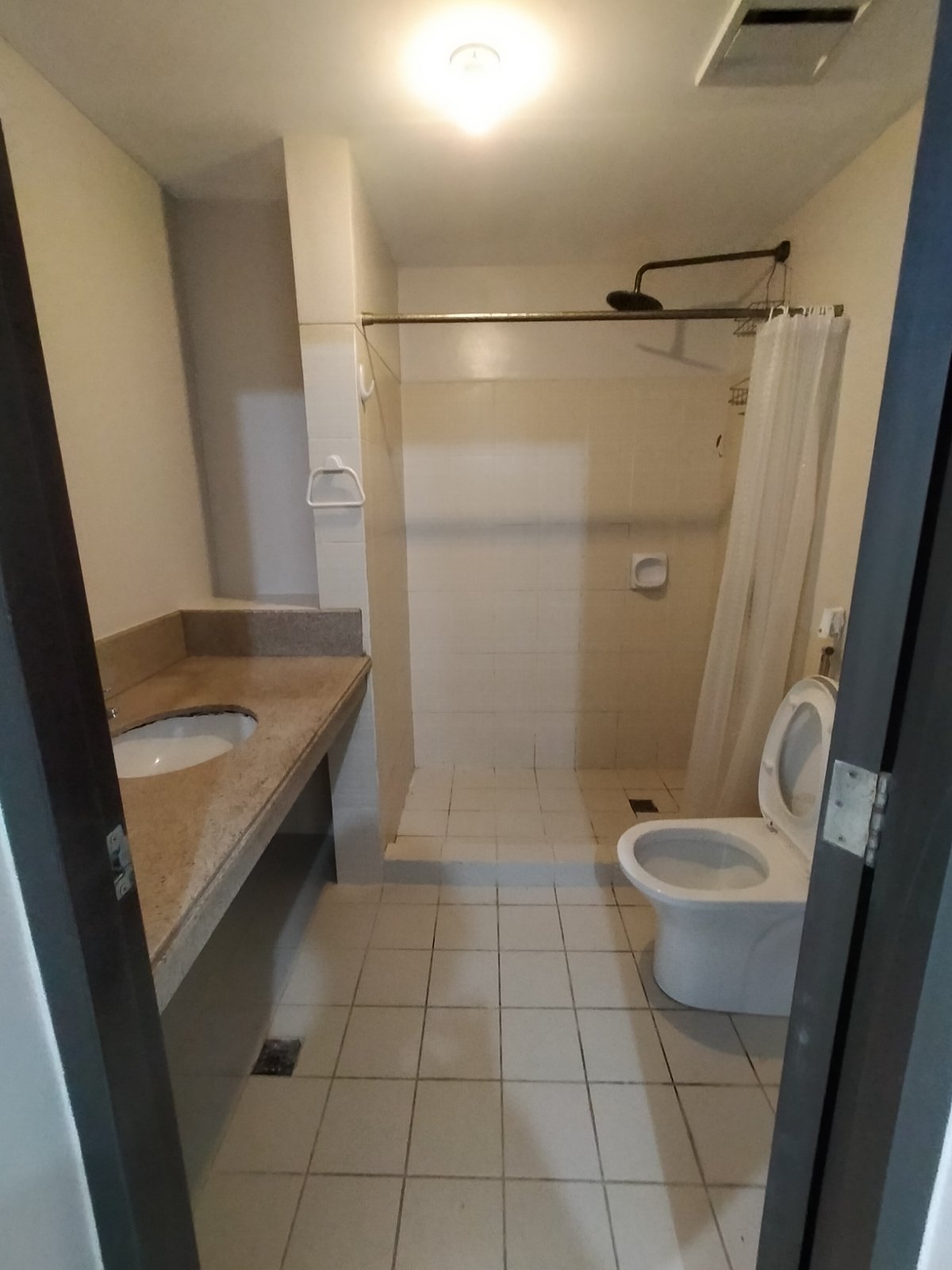 Siena Park Residences Lilac Bare Unit 2 Bedroom06