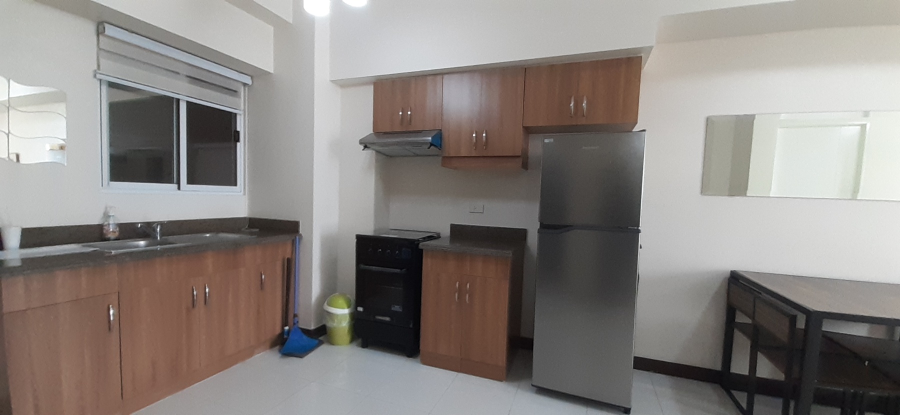 Torre De Manila Torre De Manila Bare Unit 2 Bedroom04