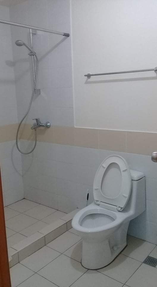"For Sale 2BR Corner Unit at Trion Towers Tower 2, BGC Taguig"02