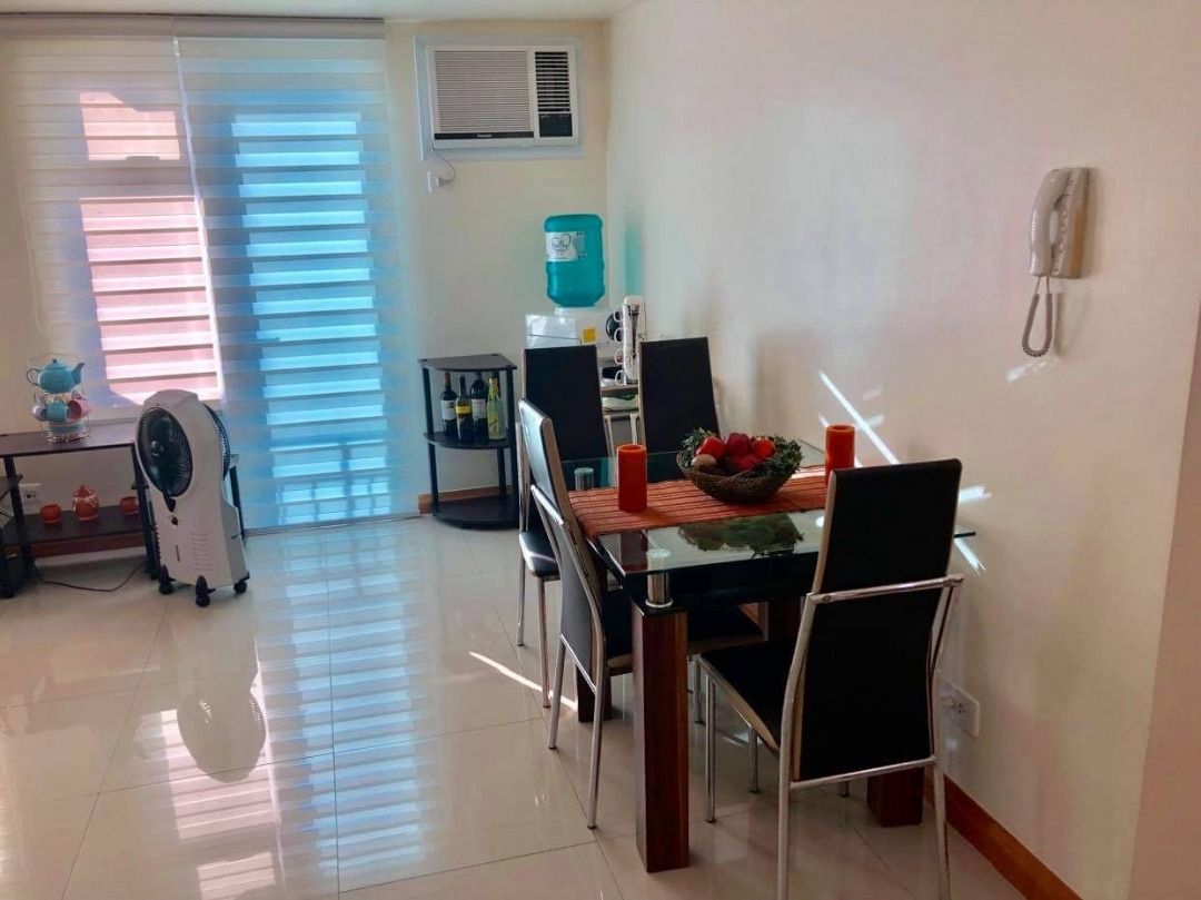 "For Sale 2BR Corner Unit at Trion Towers Tower 2, BGC Taguig"05