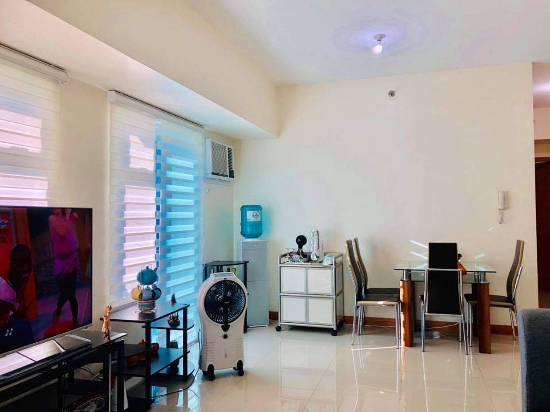 "For Sale 2BR Corner Unit at Trion Towers Tower 2, BGC Taguig"06