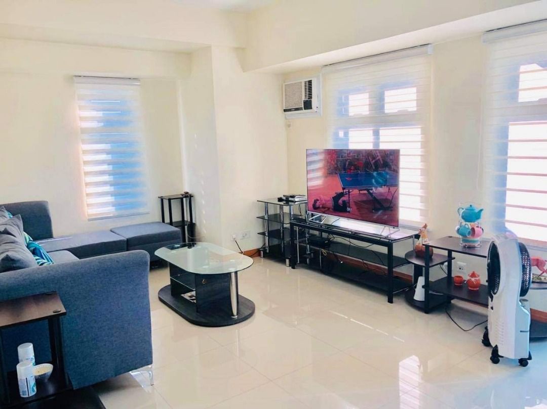 "For Sale 2BR Corner Unit at Trion Towers Tower 2, BGC Taguig"09