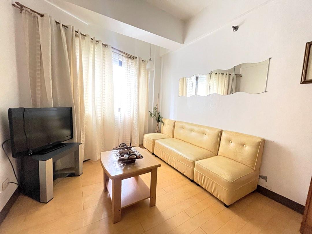 Eastwood Condo for Rent03