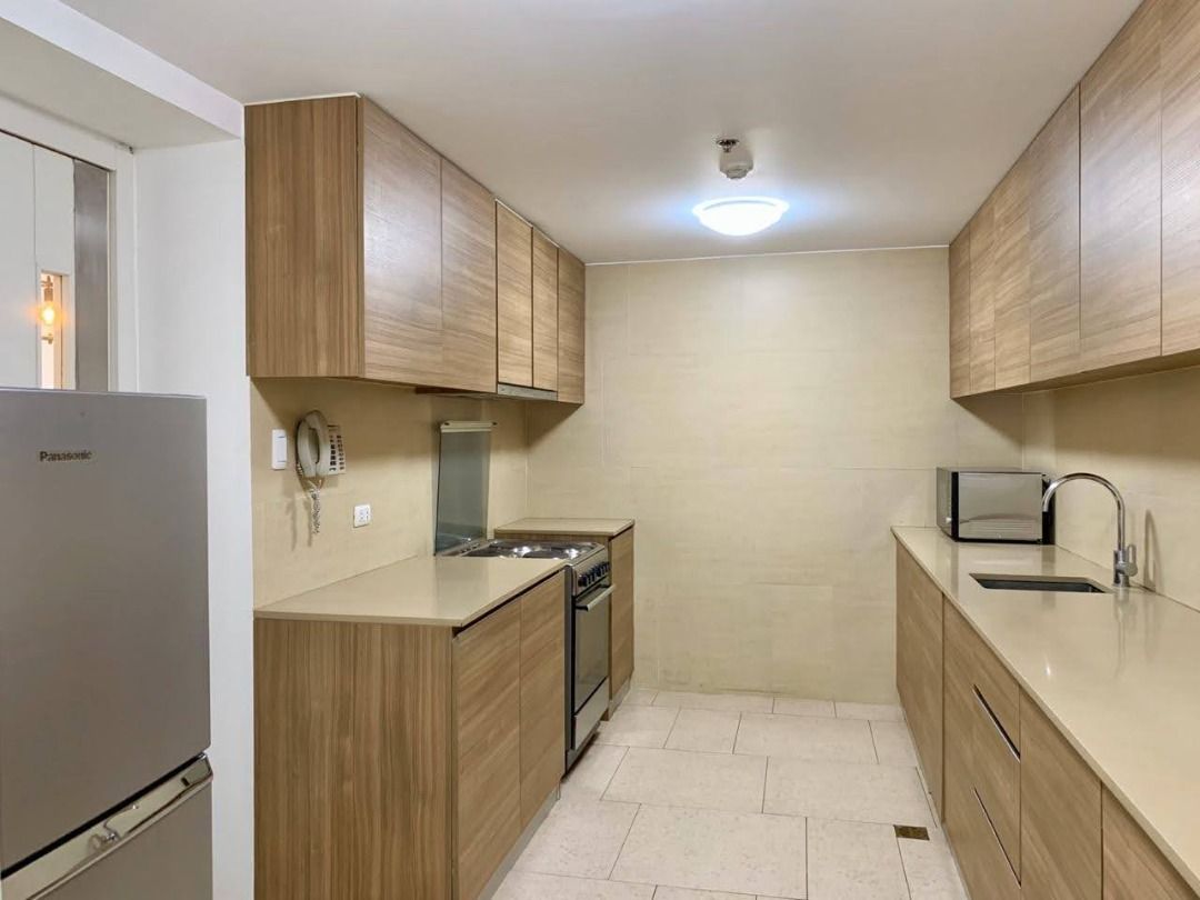 For Lease One Shangri La Place Ortigas near St. Francis Shangri La Place Twin Oaks Place Residences at the Westin Sonata Private Residences BSA Twin Towers Sapphire Bloc Residences East Gallery Place06