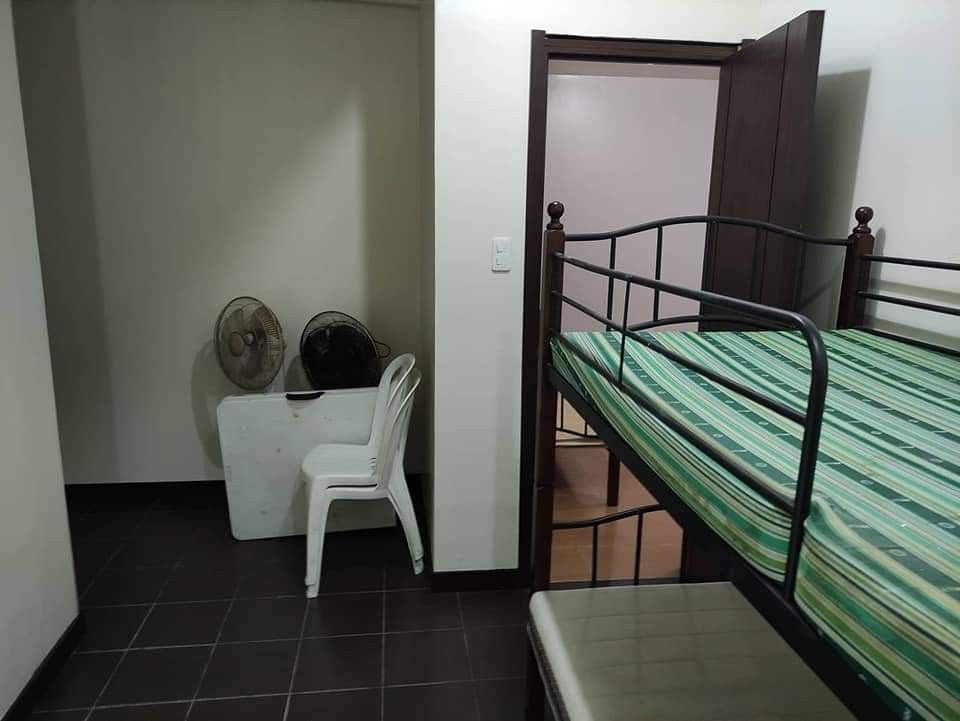 2BR MAKATI For Rent: SAN LORENZO PLACE T-403