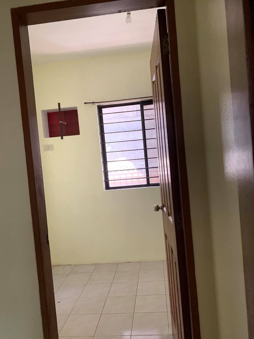 "Apartment for rent Sta. Ana, Manila (Near Puregold Makati)"02