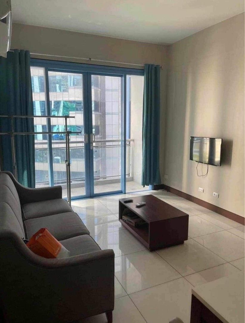 2BR MAKATI For RENT: THREE CENTRAL05