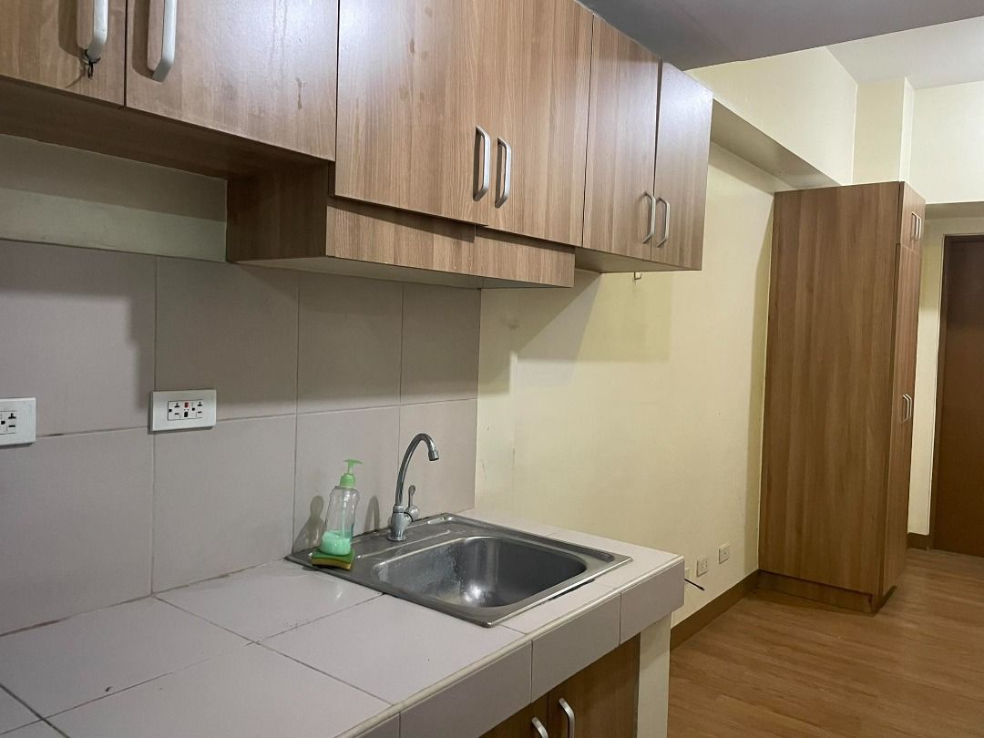 "PINES PEAK TOWER, Studio Unit For Rent, Mandaluyong City"03