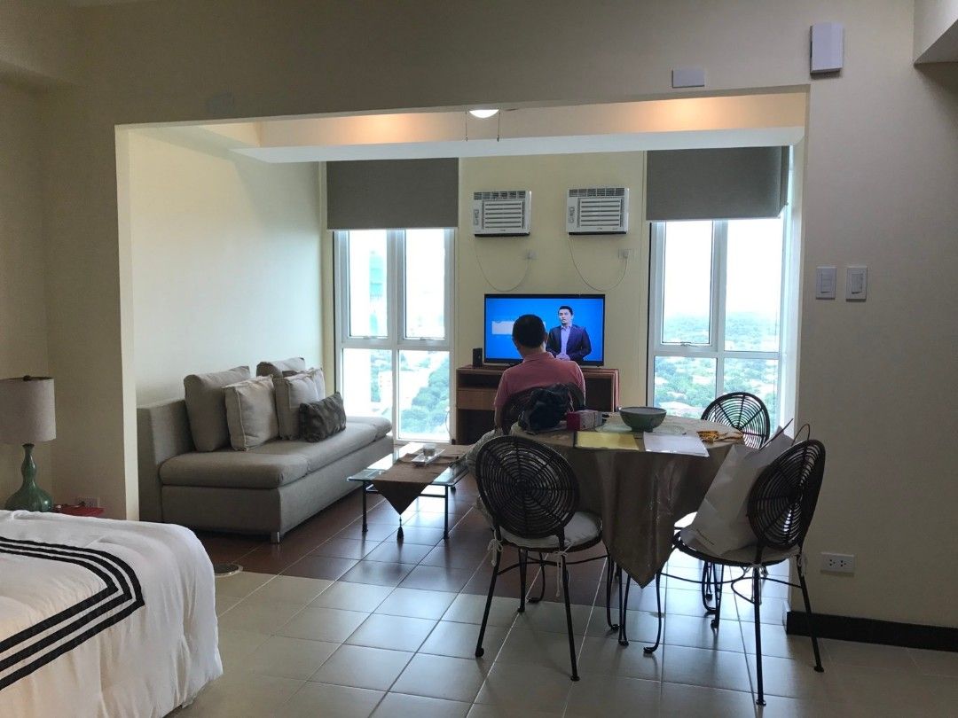 FOR RENT: Fully furnished Unit in San Lorenzo Place03