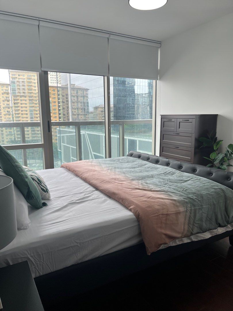 "FOR LEASE: 2 Bedroom Corner Unit In West Gallery Place, BGC"05