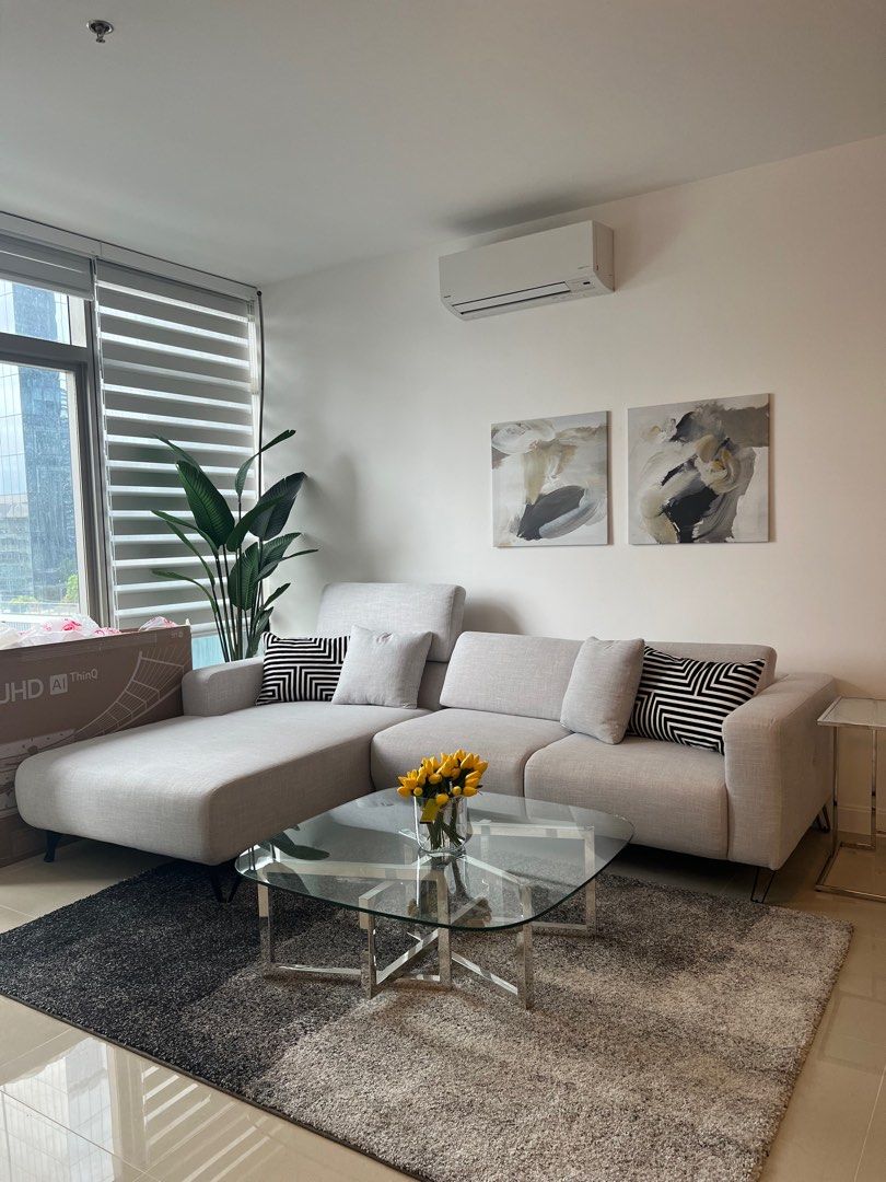 "FOR LEASE: 2 Bedroom Corner Unit In West Gallery Place, BGC"10