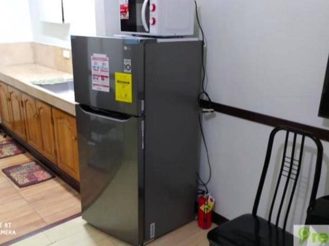 Studio Unit Condo Skyway Twin Tower Condominium for Lease Rent Oranbo09