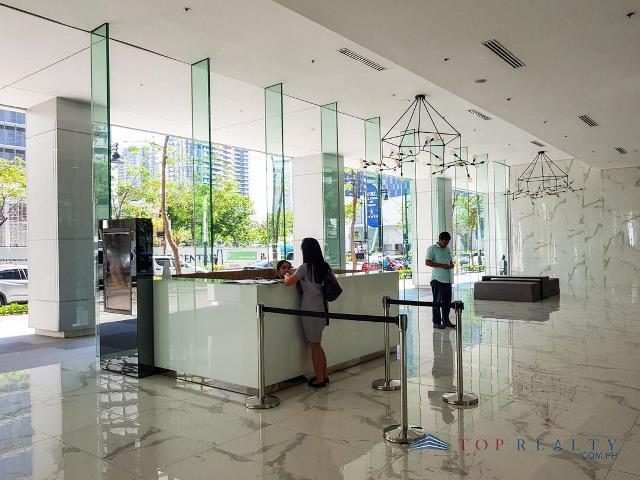 High Street South Corporate Plaza | 159sqm Office for Rent in BGC03