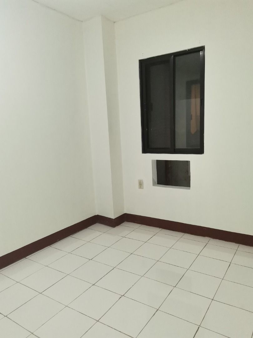 "1Bedroom Apartment for rent in Brgy. Rizal  Makati near McKinley,BGC,C5"10
